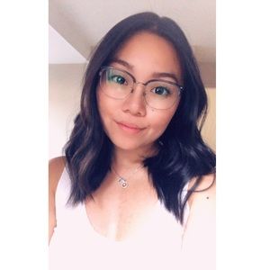 Meet your Posher, Gloria